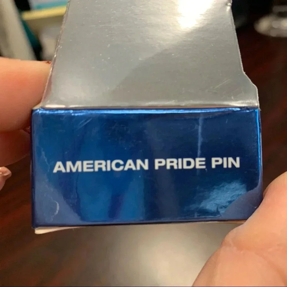Avon silver heart shaped American flag inspired pin